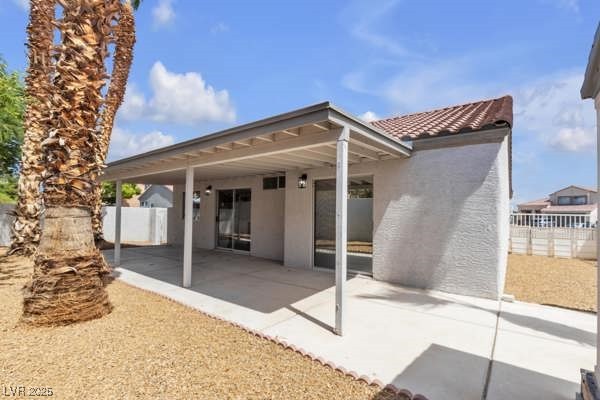 4911 Rancho Domingo Court Property Photo 18