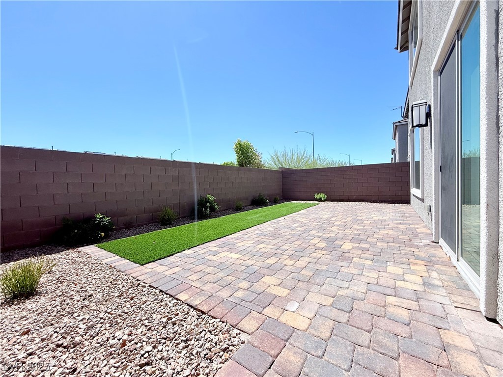 7934 Texas Hills Street Property Photo 30