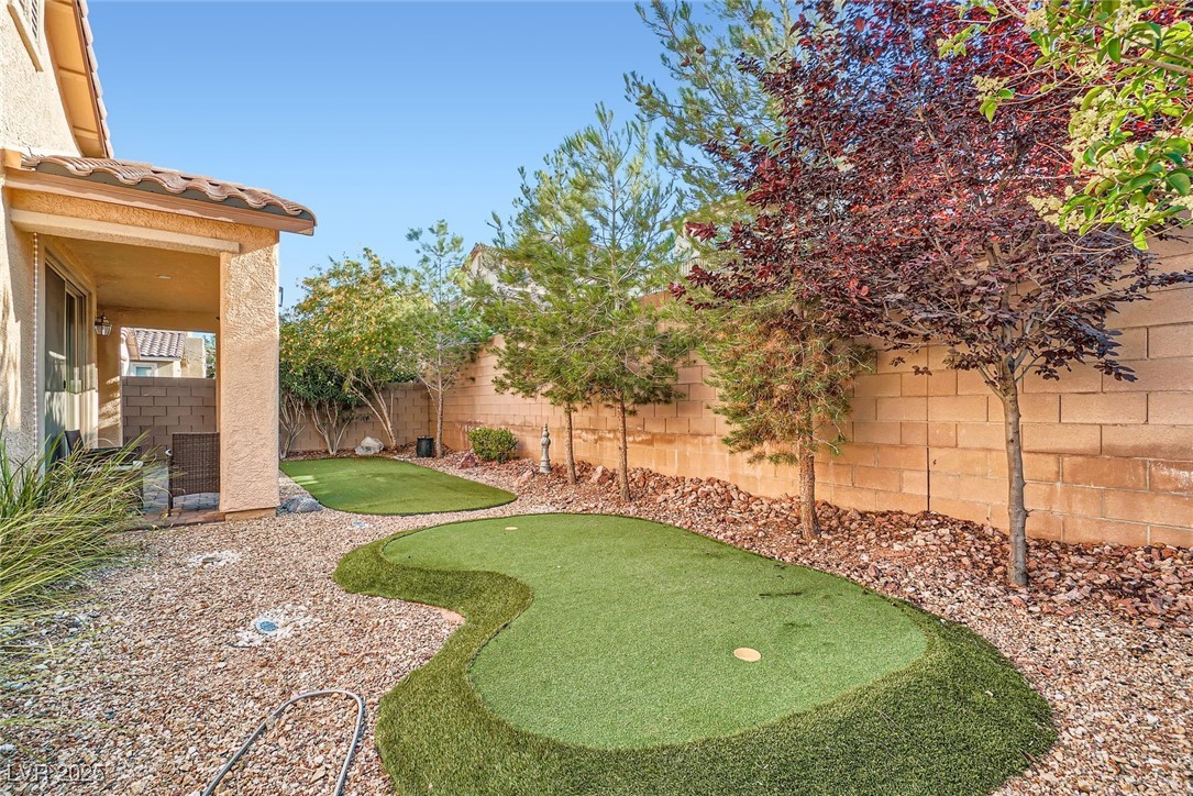 6233 Canterbury Field Road Property Photo 24