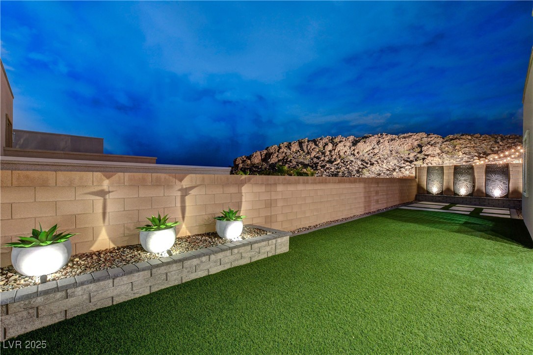 746 Horizon Canyon Drive Property Photo 19