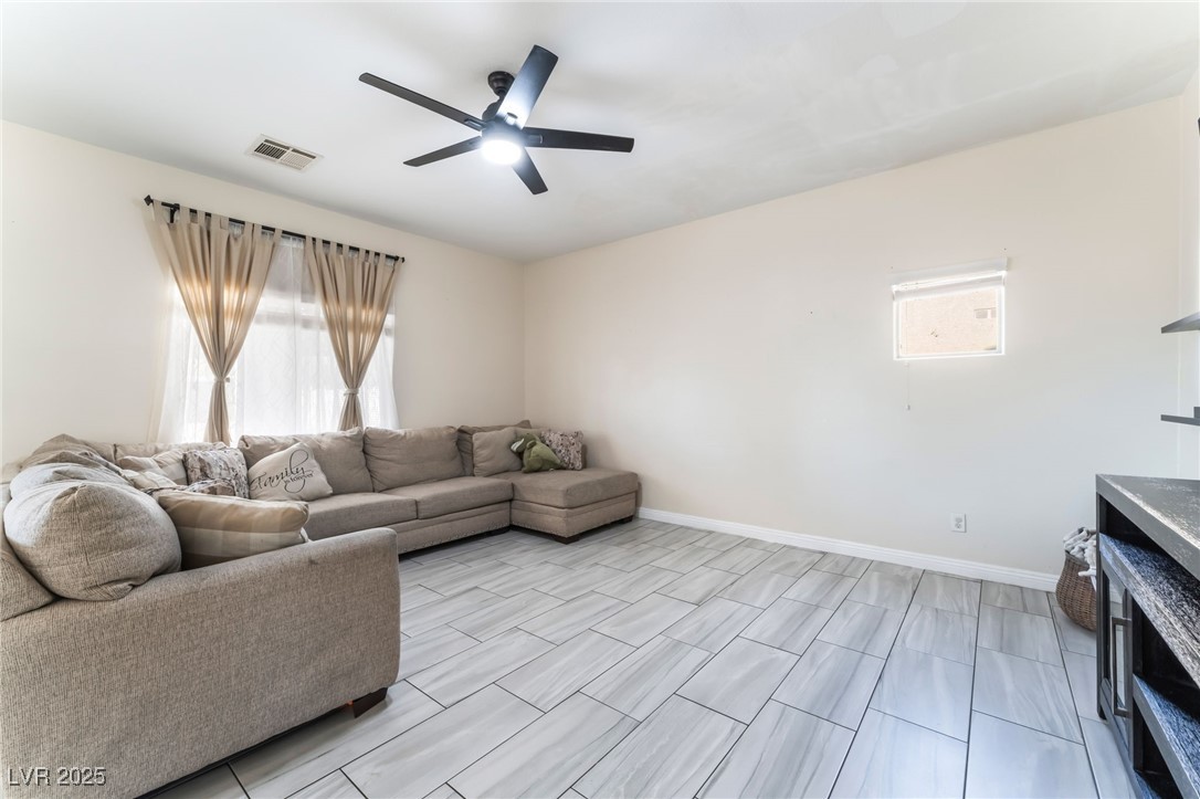 3309 Green Ice Avenue Property Photo 6