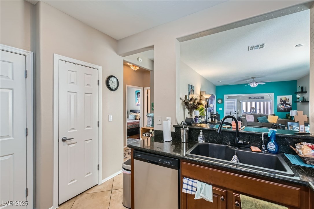 7717 Pine Warbler Way Property Photo 11
