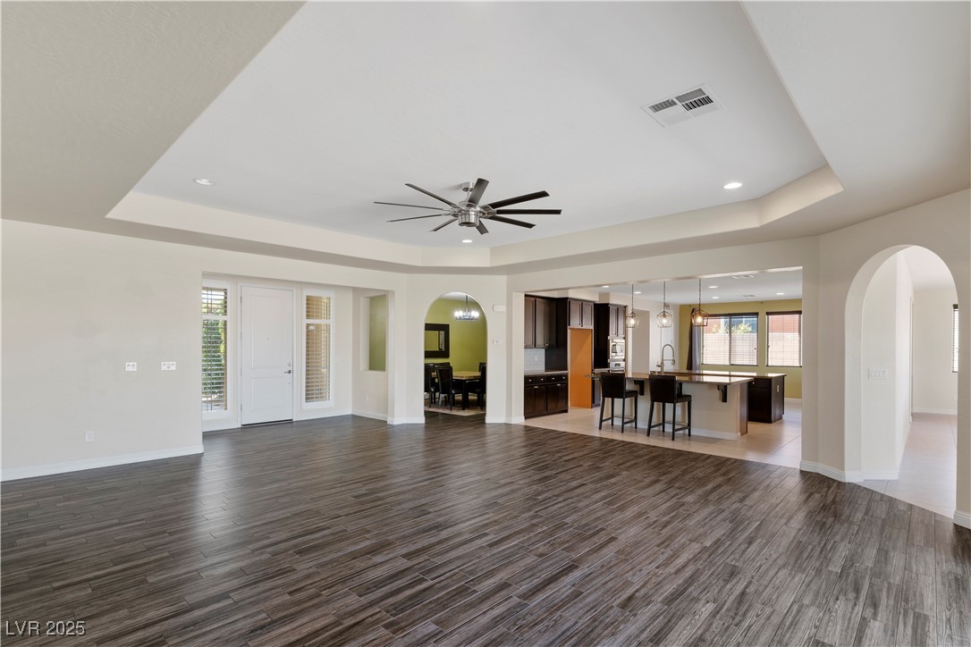 9240 Northfield Park Court Property Photo 8