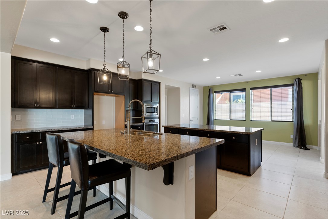 9240 Northfield Park Court Property Photo 11