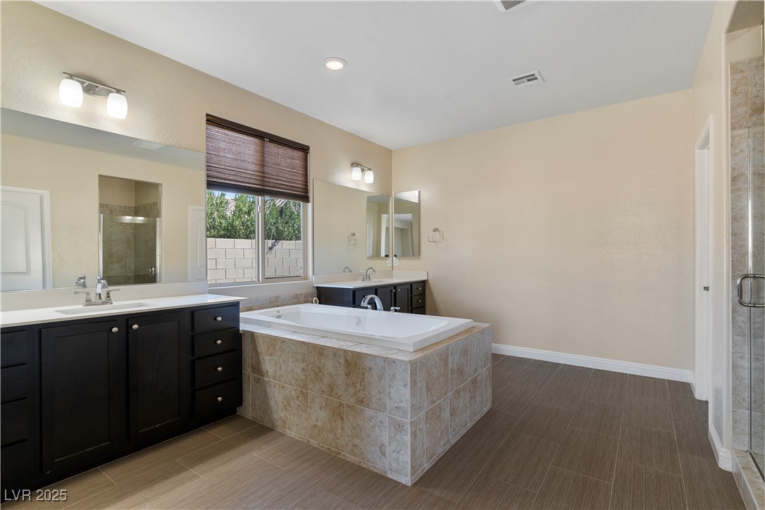 9240 Northfield Park Court Property Photo 39