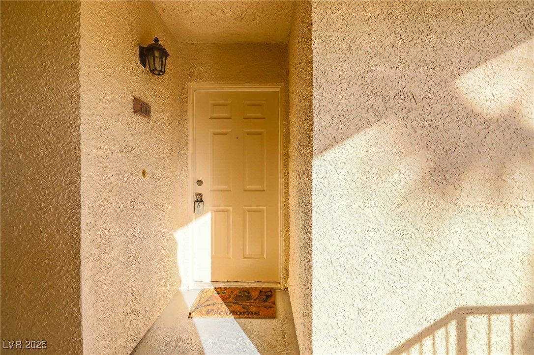 7135 South Durango Drive 306 Property Photo 4