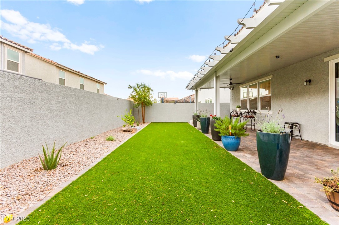 7502 Lush Oasis Avenue Property Photo 49
