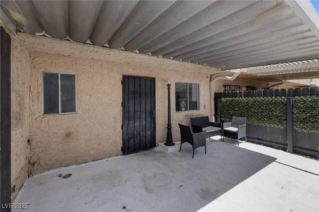 6442 Ironbark Lane Property Photo 10