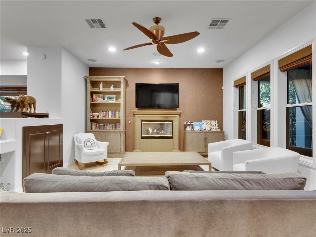 12056 Royal Dolnoch Court Property Photo 9
