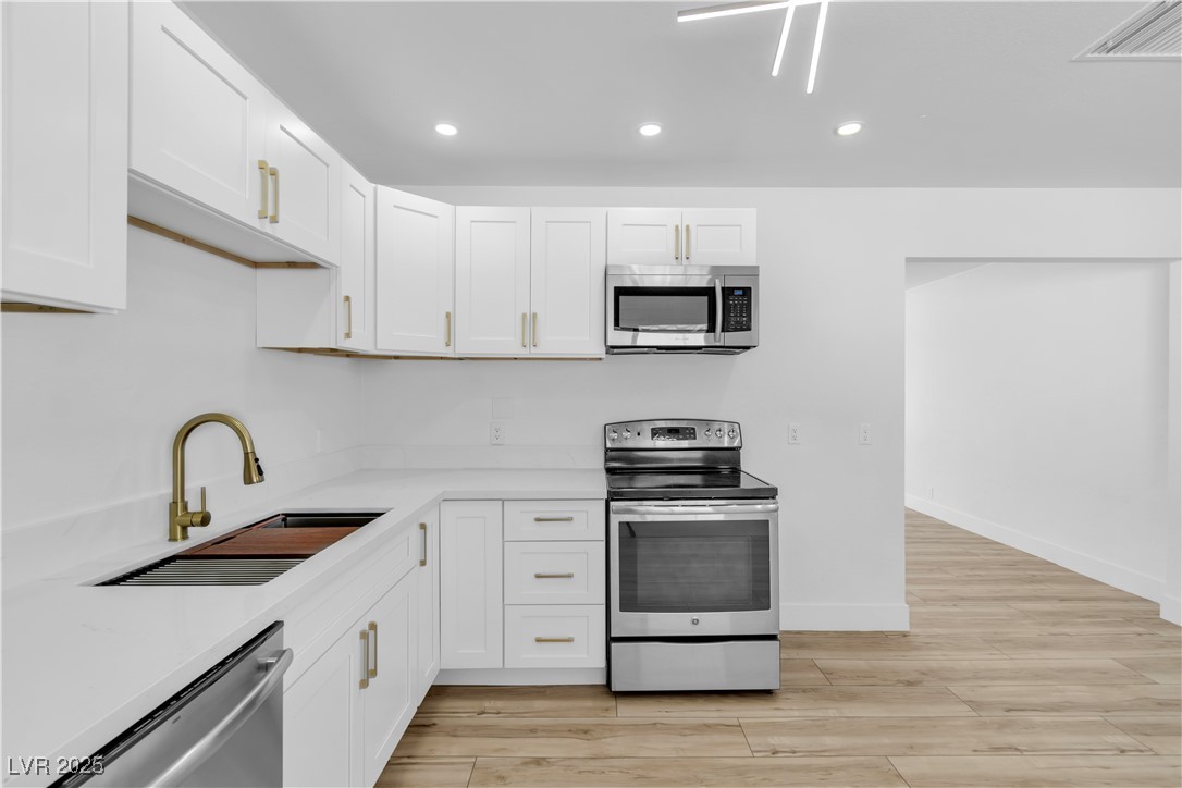 2105 Berkley Avenue Property Photo 15