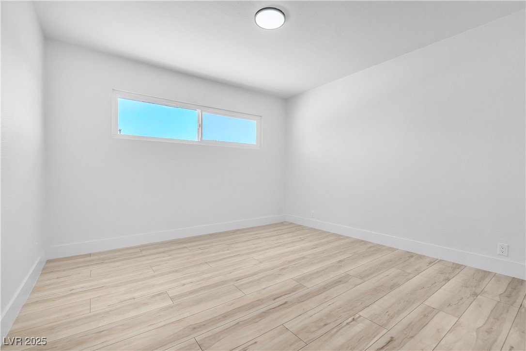 2105 Berkley Avenue Property Photo 22