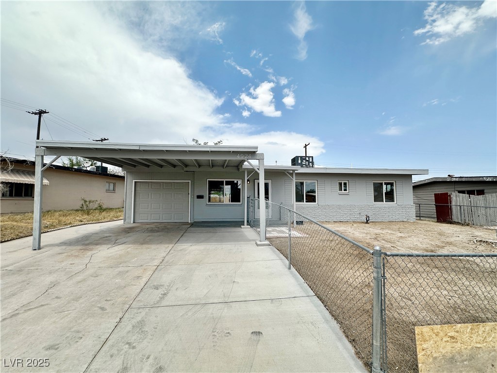 4924 Carmen Boulevard Property Photo 1