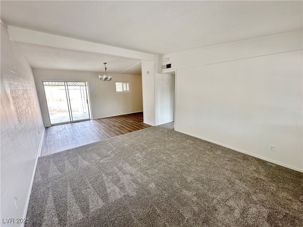 4924 Carmen Boulevard Property Photo 5