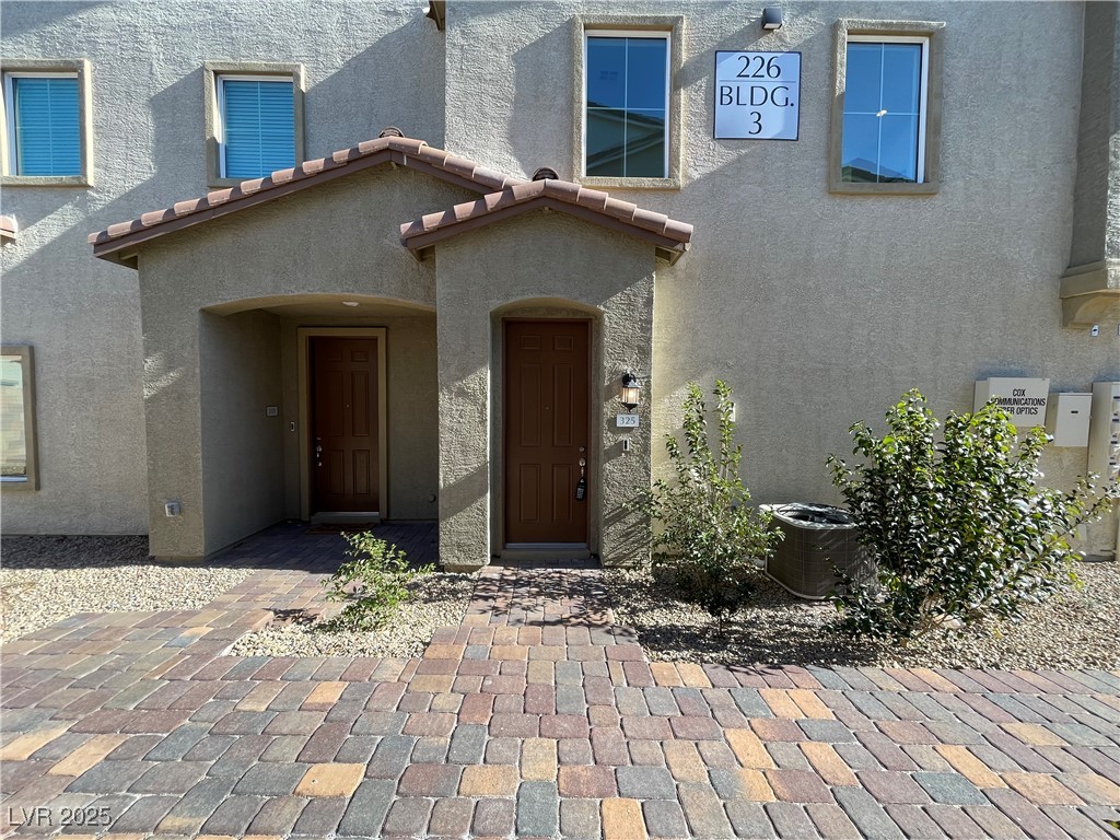 226 Cordelia Cove Avenue 325 Property Photo 1