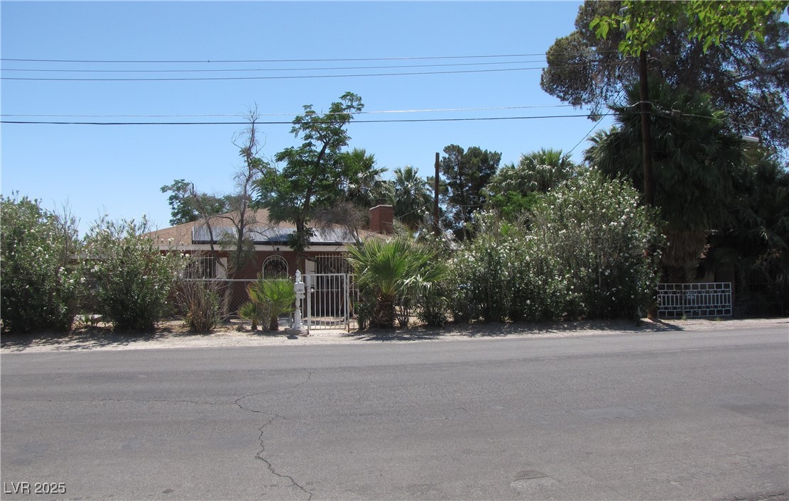 4950 Burnham Avenue Property Photo 1