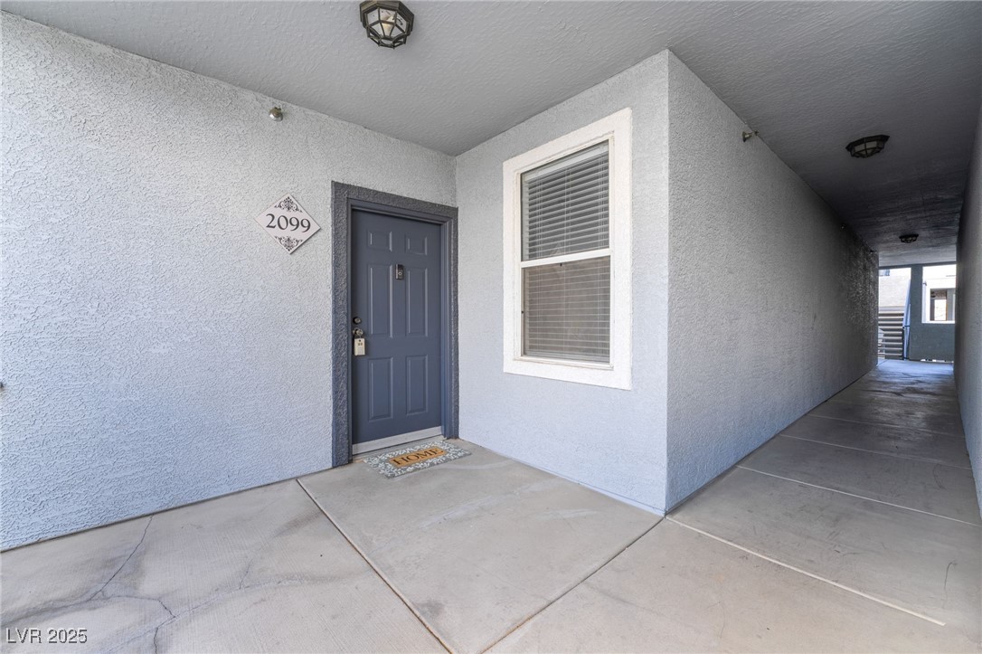 6955 North Durango Drive 2099 Property Photo 4