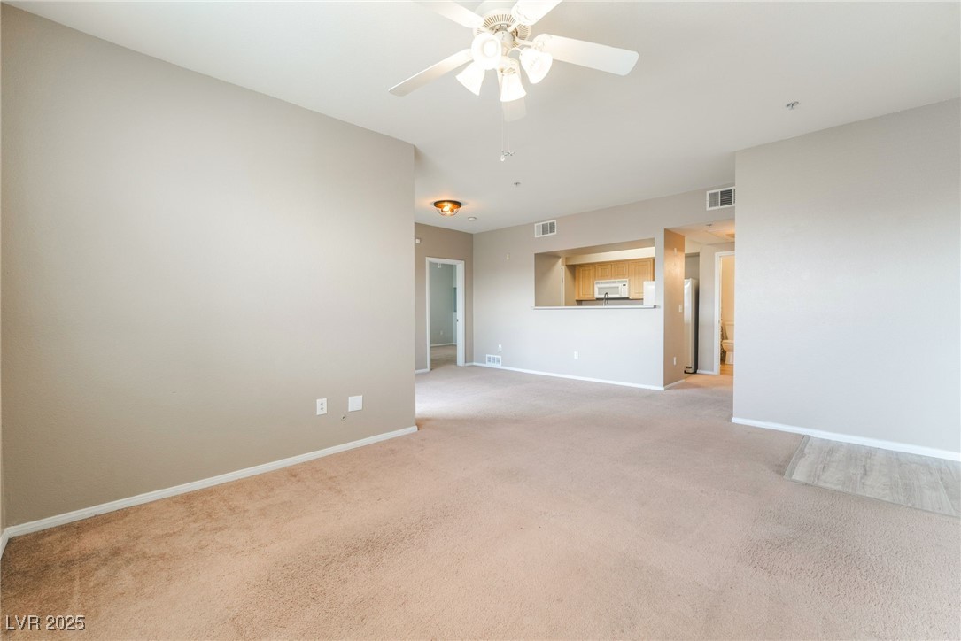6955 North Durango Drive 2099 Property Photo 6