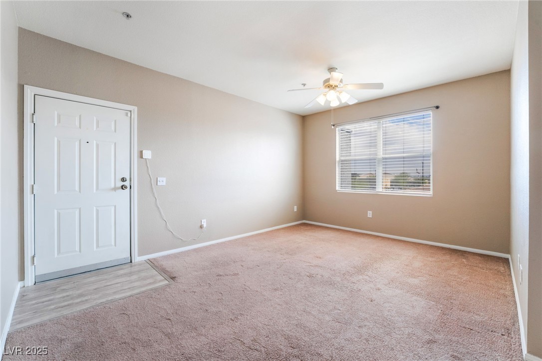 6955 North Durango Drive 2099 Property Photo 7