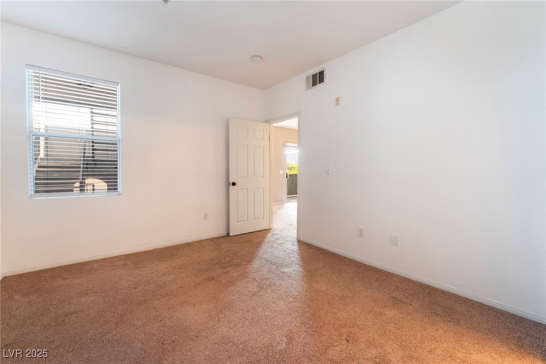 6955 North Durango Drive 2099 Property Photo 17