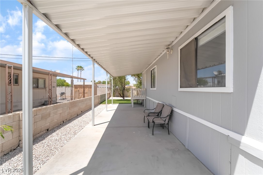 5552 Aldama Road Property Photo 5