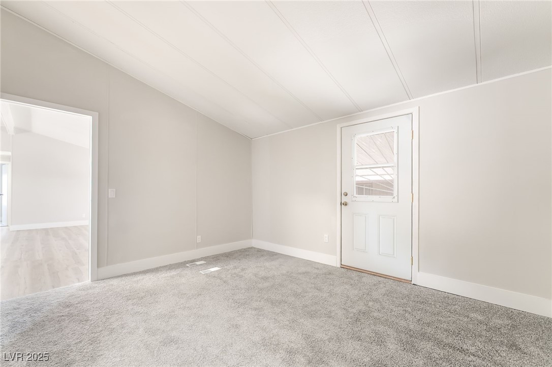 5552 Aldama Road Property Photo 22
