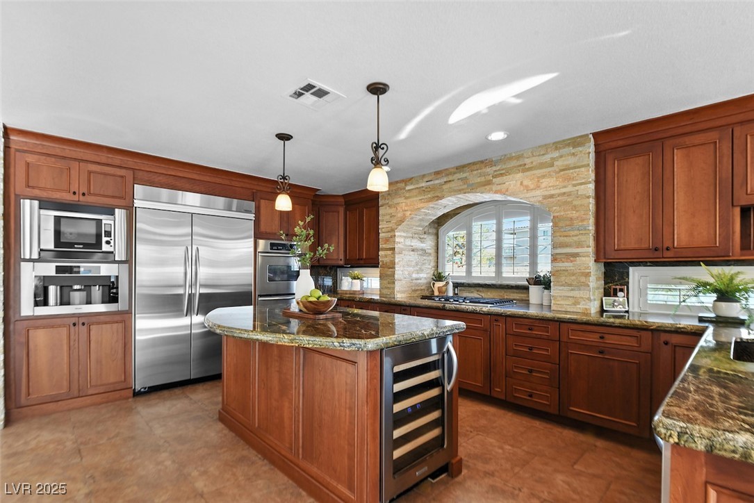 9155 Harvest Homes Street Property Photo 9