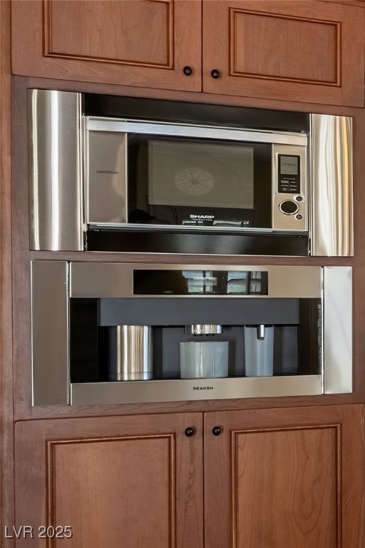 9155 Harvest Homes Street Property Photo 13