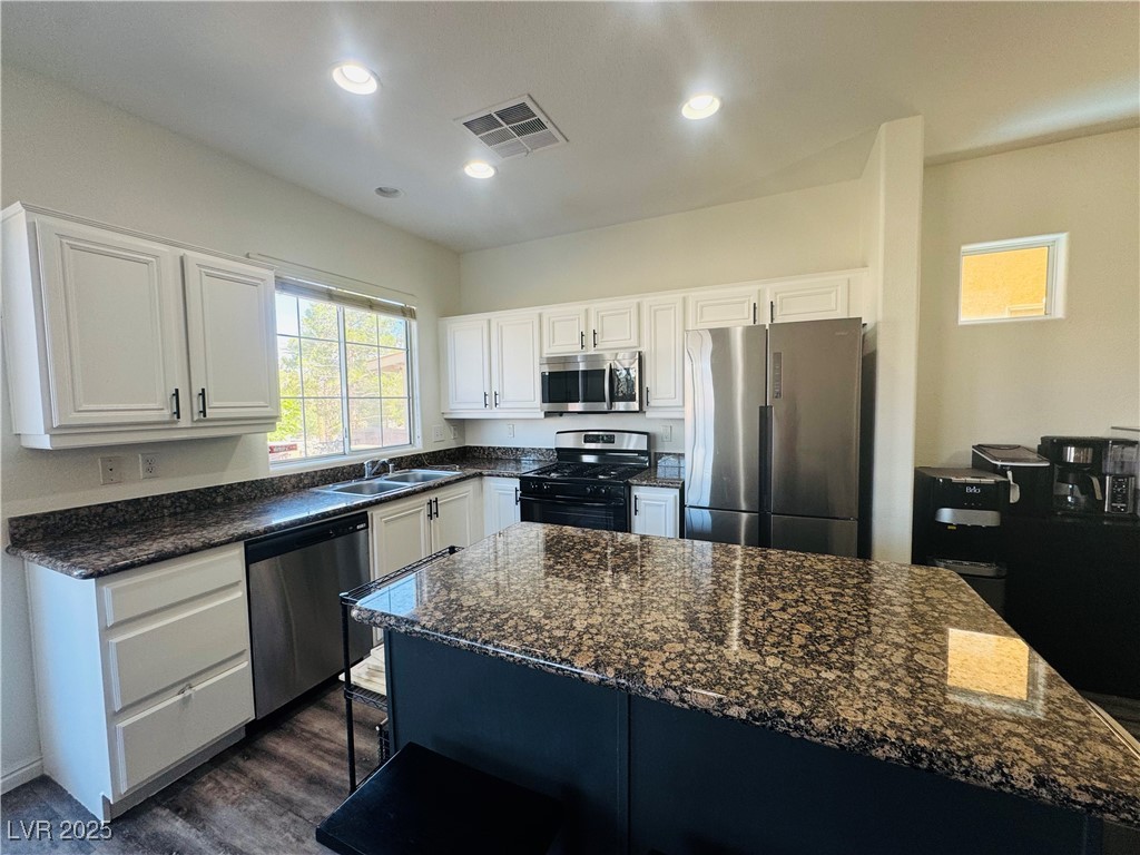 3508 Harbor Tides Street Property Photo 10