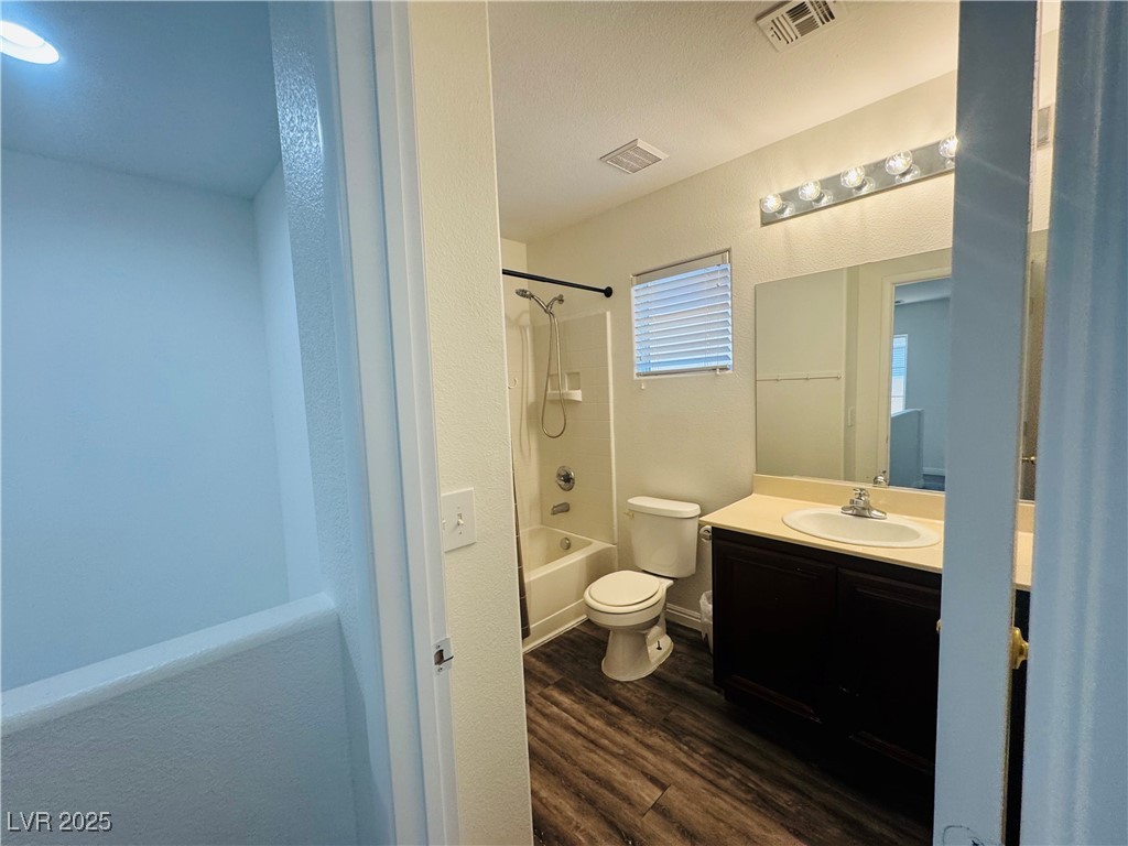 3508 Harbor Tides Street Property Photo 27