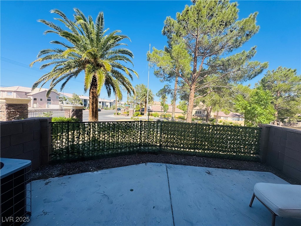 3508 Harbor Tides Street Property Photo 36