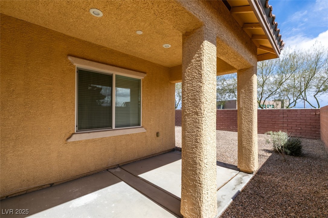 10260 Hawks Wing Street Property Photo 53