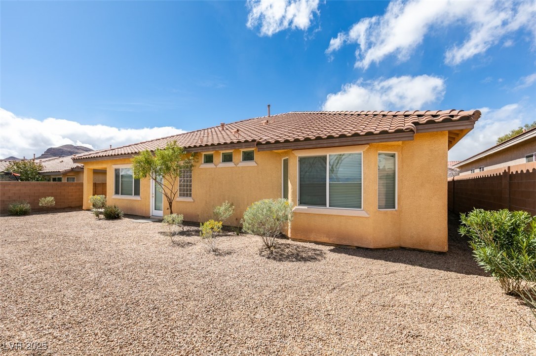 10260 Hawks Wing Street Property Photo 54