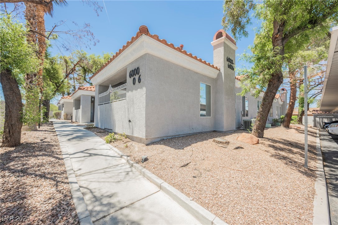 6006 Vegas Drive Property Photo 1