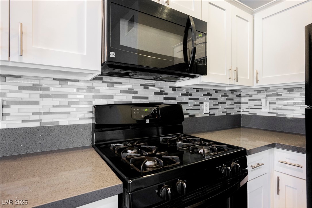 6006 Vegas Drive Property Photo 15