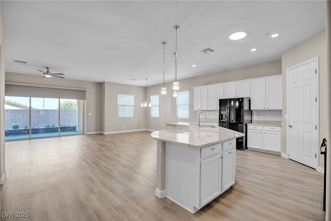 665 Look Lively Court Property Photo 7