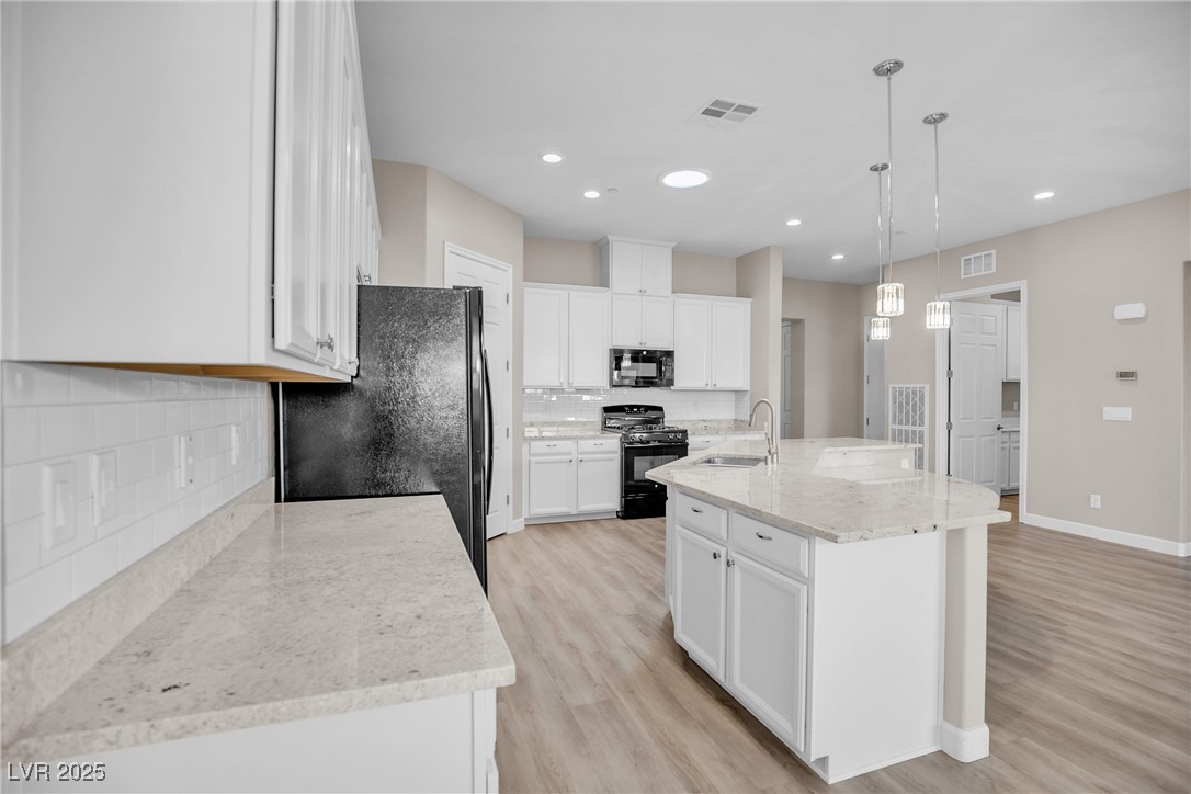 665 Look Lively Court Property Photo 9