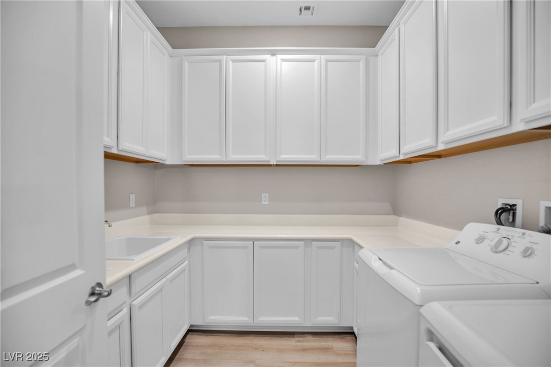 665 Look Lively Court Property Photo 39