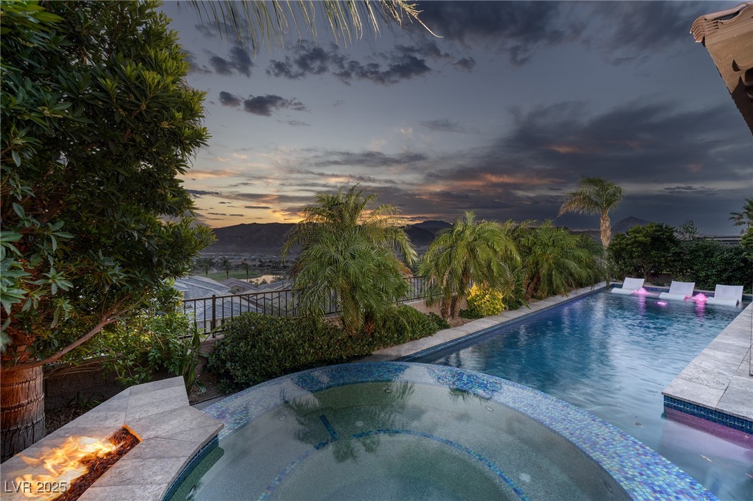 29 Costa Tropical Drive Property Photo 34