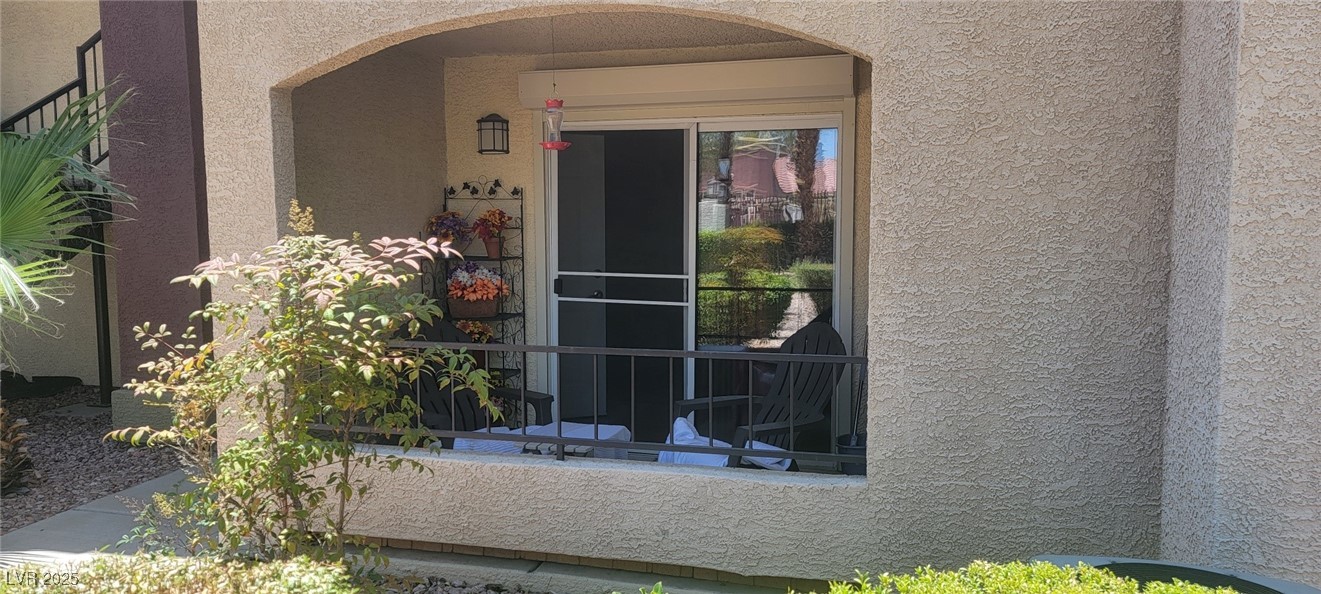 7885 West Flamingo Road 1010 Property Photo 2