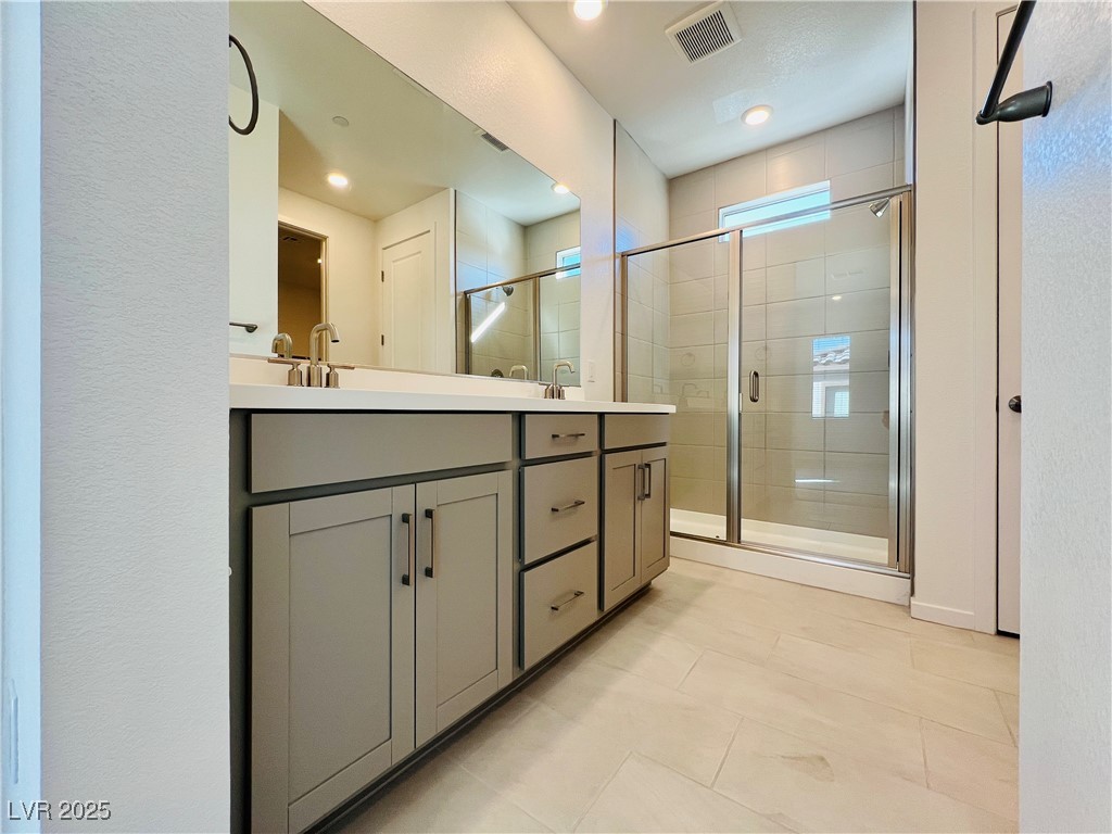 11659 Desert Hollow Avenue Property Photo 17