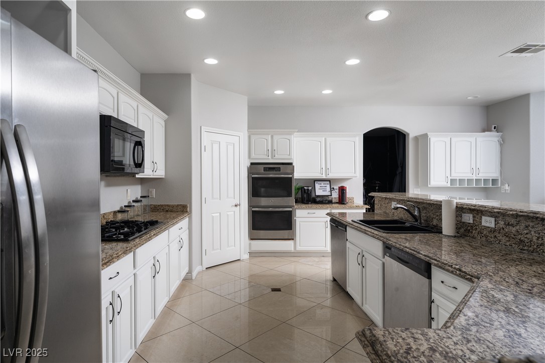 10725 Bernini Drive Property Photo 13