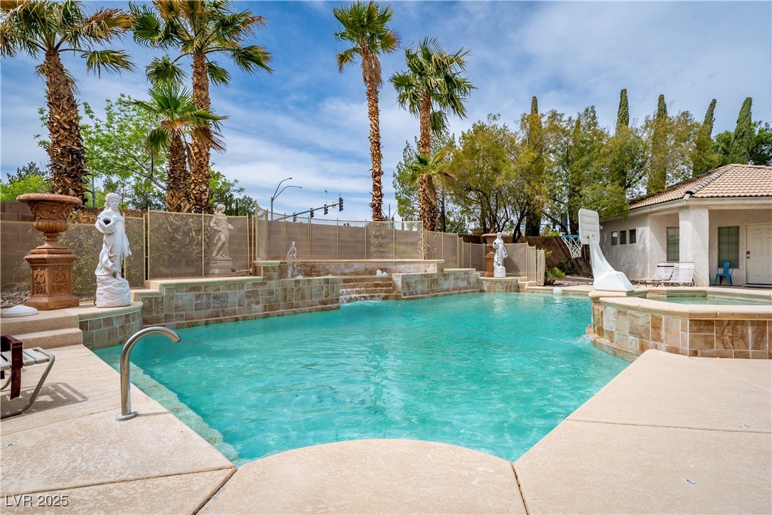 10725 Bernini Drive Property Photo 28