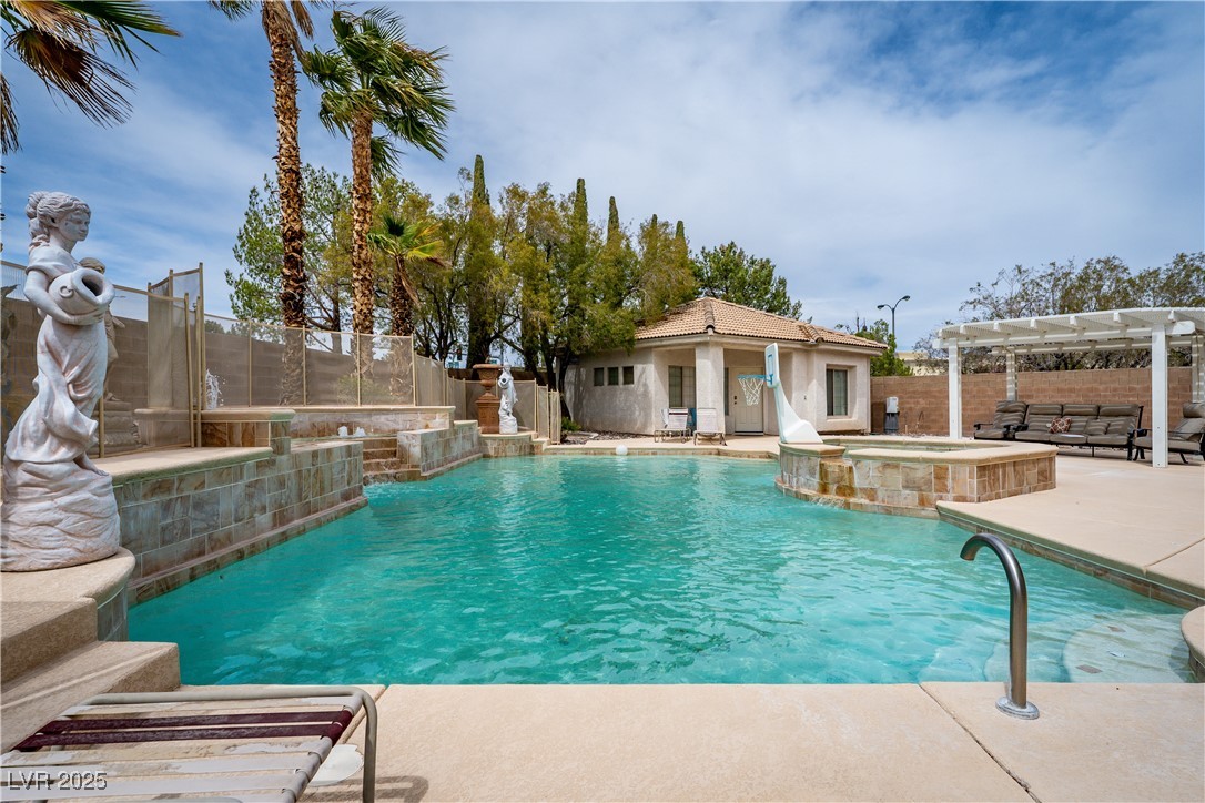 10725 Bernini Drive Property Photo 29