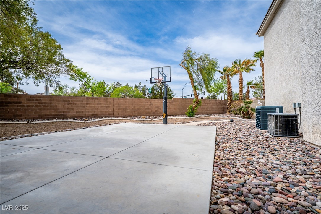 10725 Bernini Drive Property Photo 30