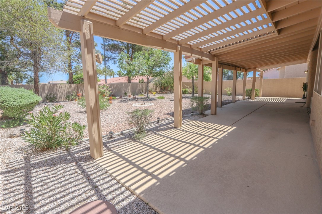1174 Monogram Way Property Photo 5