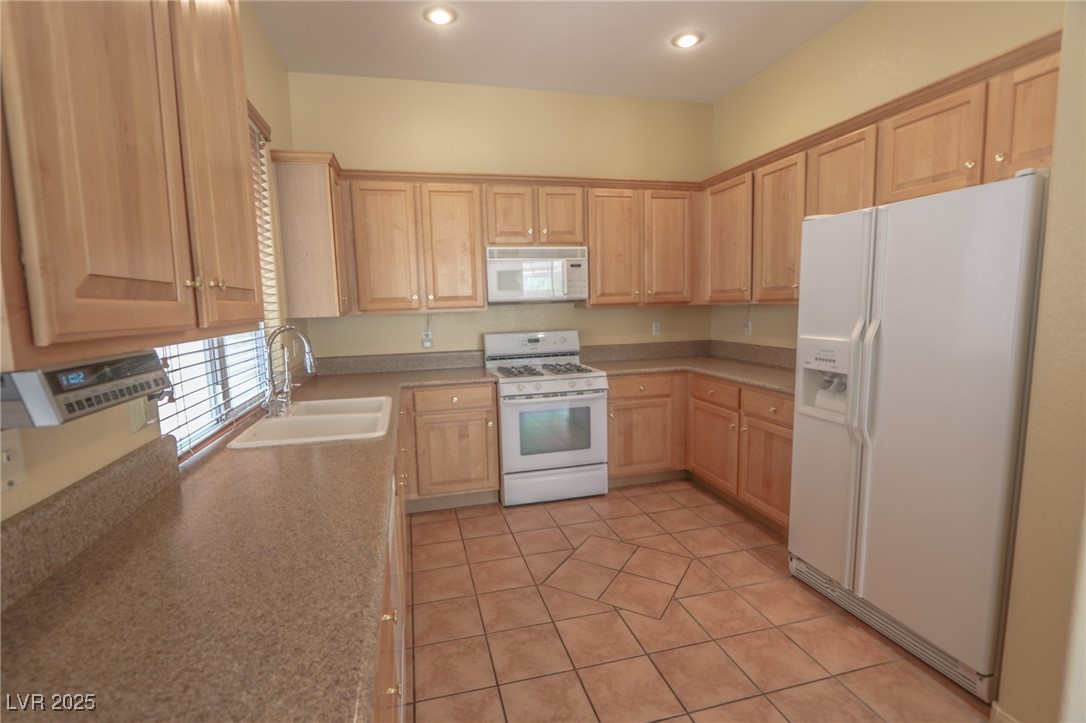 1174 Monogram Way Property Photo 9