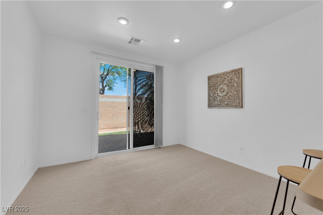 5653 Mount Athos Street Property Photo 7