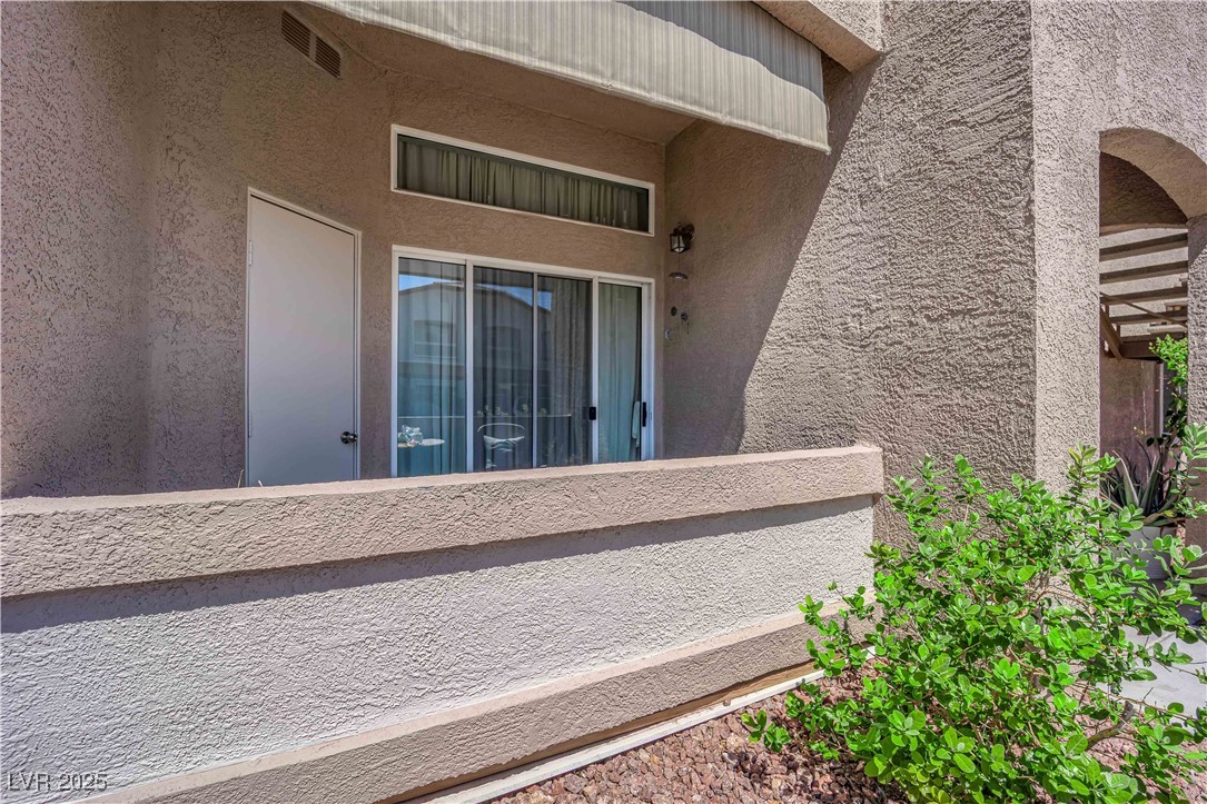 2305 West Horizon Ridge Parkway 611 Property Photo 36