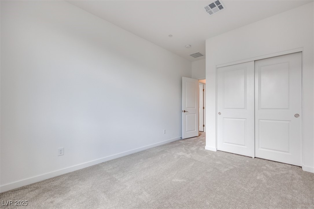 11904 Glide Reflection Avenue Property Photo 8