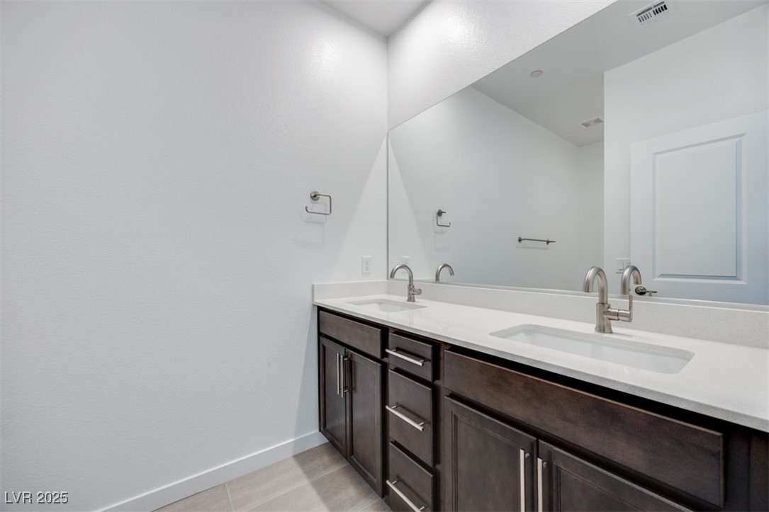 11904 Glide Reflection Avenue Property Photo 9